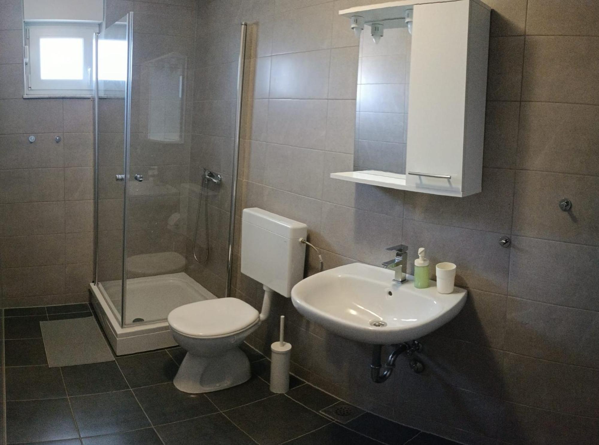 Apartments "Sun-Mauro" - Suitable For Groups Of People Novaglia Esterno foto